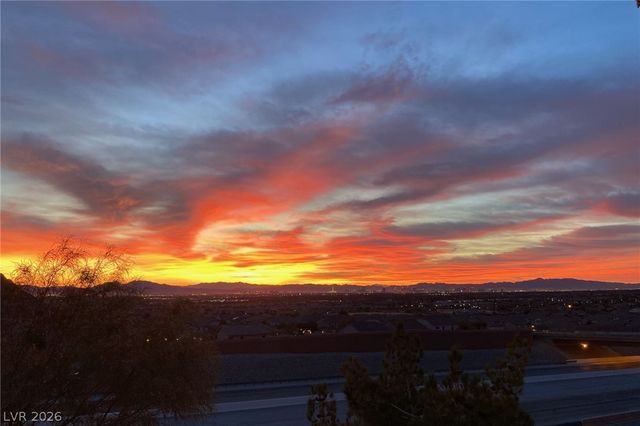 10550 West Alexander Road 2025, Las Vegas, NV 89129
