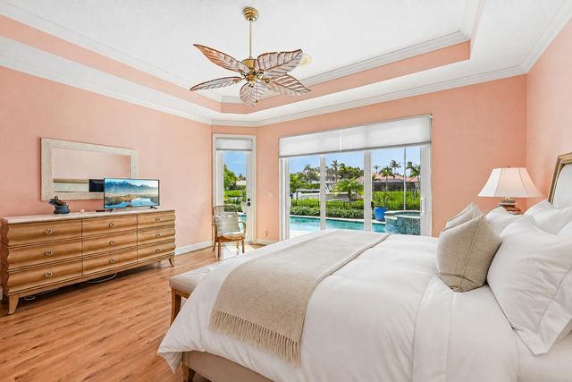 8651 SE Somerset Island Way, Jupiter, FL 33458