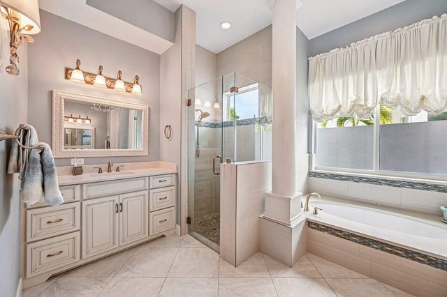 8651 SE Somerset Island Way, Jupiter, FL 33458