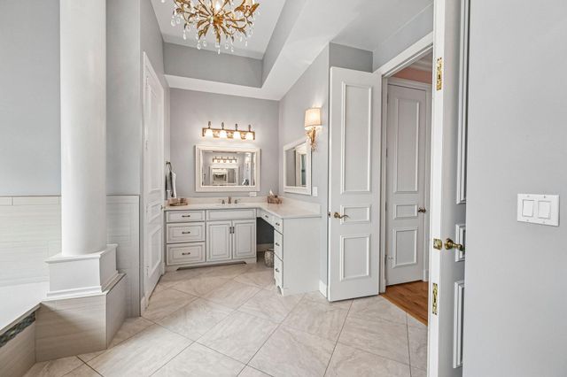 8651 SE Somerset Island Way, Jupiter, FL 33458