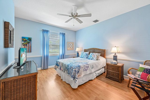 8651 SE Somerset Island Way, Jupiter, FL 33458