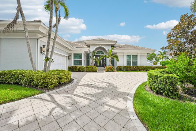8651 SE Somerset Island Way, Jupiter, FL 33458