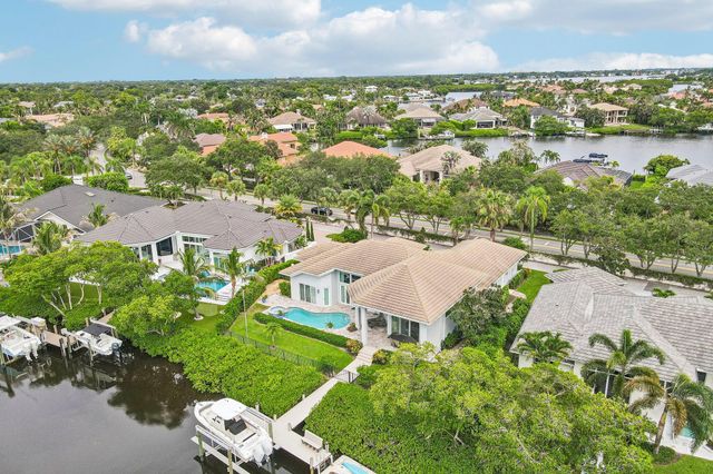 8651 SE Somerset Island Way, Jupiter, FL 33458