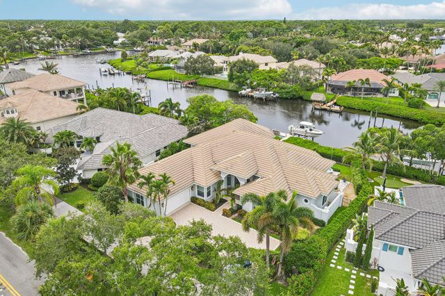 8651 SE Somerset Island Way, Jupiter, FL 33458