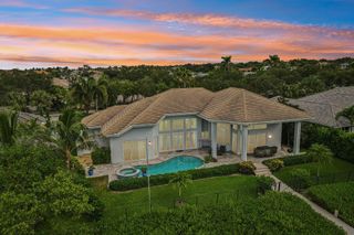 8651 SE Somerset Island Way, Jupiter, FL 33458