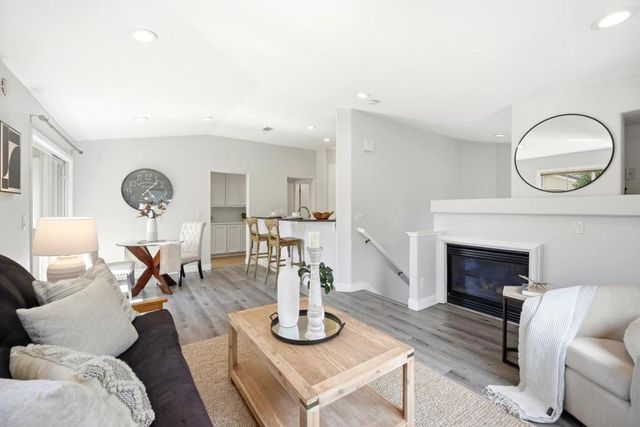 327 Oleander Drive, San Jose, CA 95123