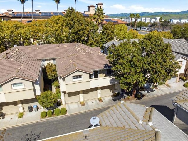 327 Oleander Drive, San Jose, CA 95123