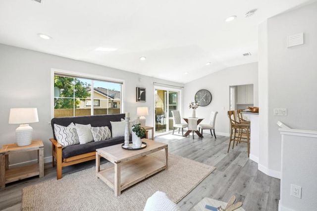 327 Oleander Drive, San Jose, CA 95123