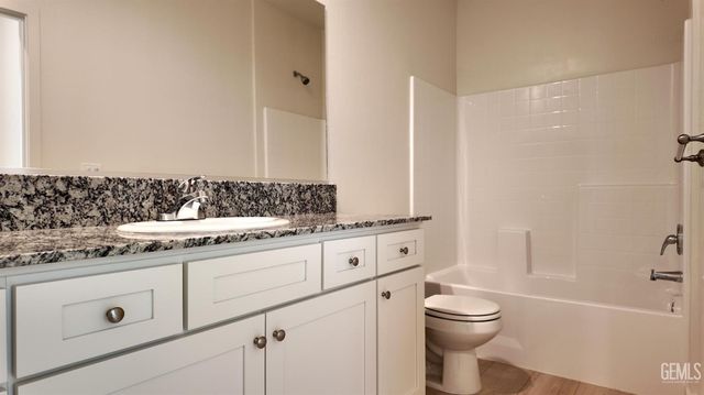 1424 Levin Street, Bakersfield, CA 93307