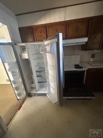 1713 Garwood Dr, Pueblo, CO 81005