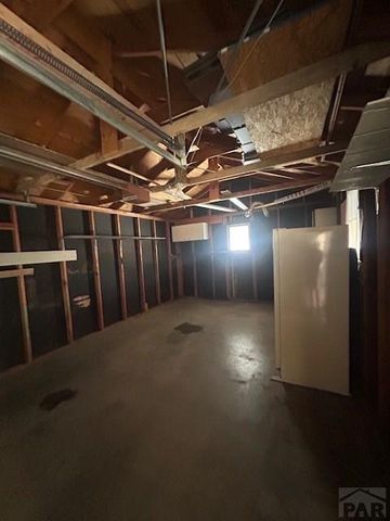 1713 Garwood Dr, Pueblo, CO 81005