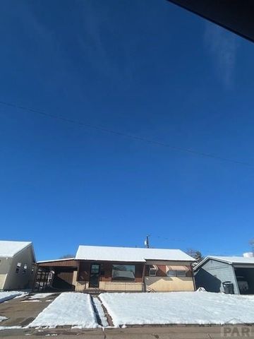 1713 Garwood Dr, Pueblo, CO 81005