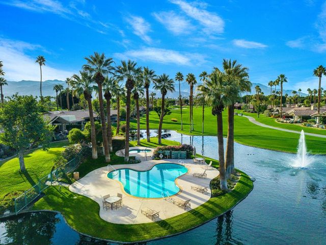 234 Running Springs Drive, Palm Desert, CA 92211