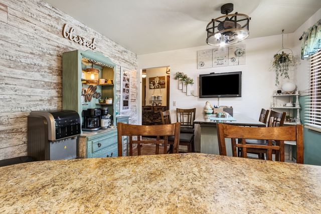 1934 Philip Drive, Dixon, IL 61021