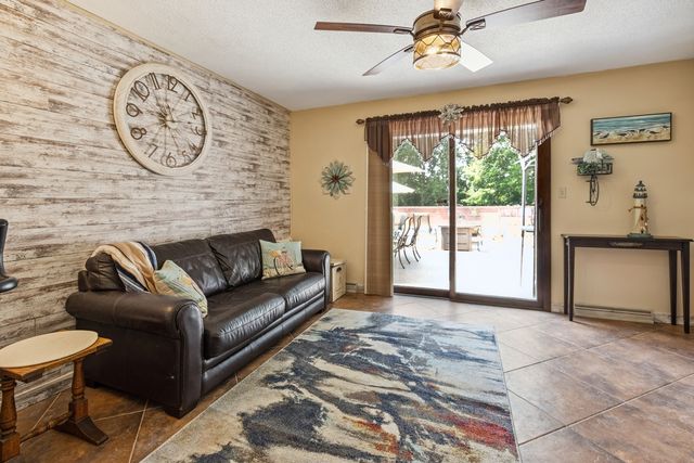 1934 Philip Drive, Dixon, IL 61021