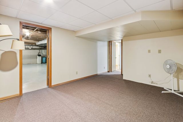 1934 Philip Drive, Dixon, IL 61021