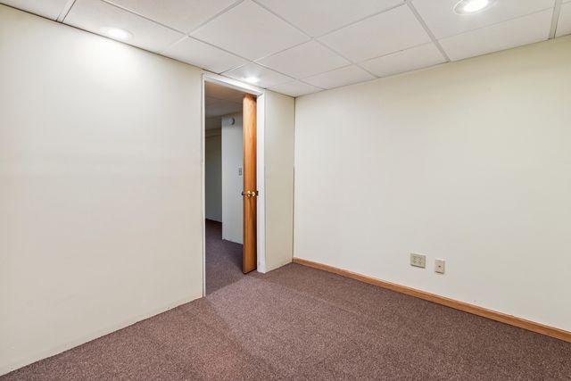 1934 Philip Drive, Dixon, IL 61021