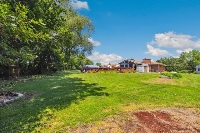 1934 Philip Drive, Dixon, IL 61021