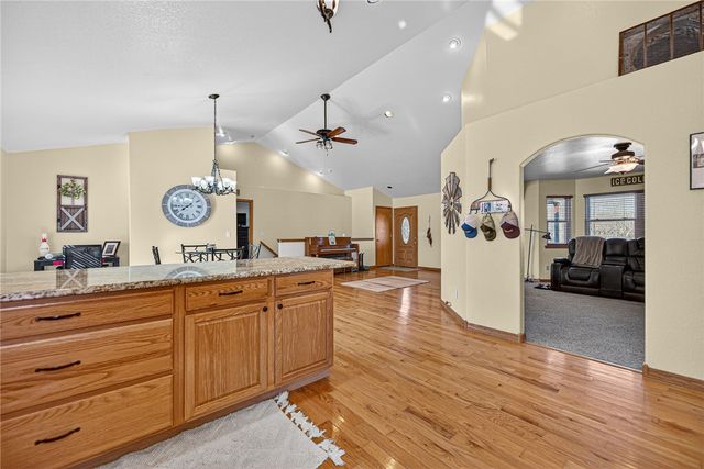 15086 Fielding Road, Gravette, AR 72736