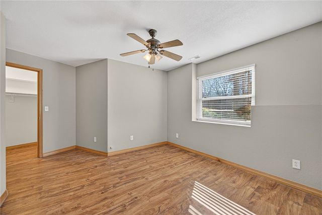 15086 Fielding Road, Gravette, AR 72736