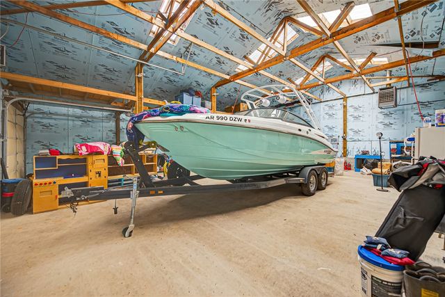 15086 Fielding Road, Gravette, AR 72736