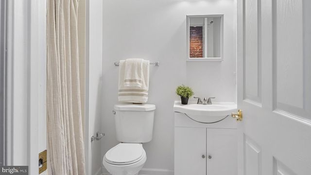 520 W 27TH ST W, Baltimore, MD 21211