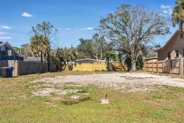 319 80TH AVENUE NE, St Petersburg, FL 33702