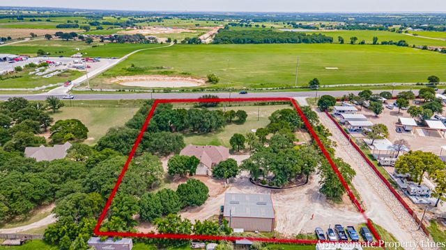 101 Windsong Lane, Tolar, TX 76476