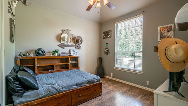 101 Windsong Lane, Tolar, TX 76476