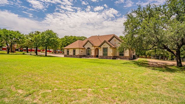 101 Windsong Lane, Tolar, TX 76476