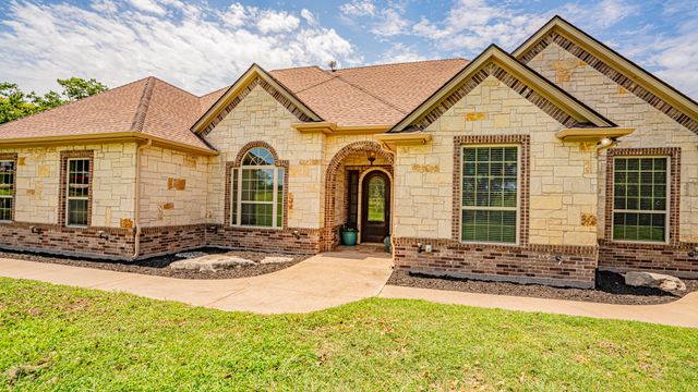 101 Windsong Lane, Tolar, TX 76476