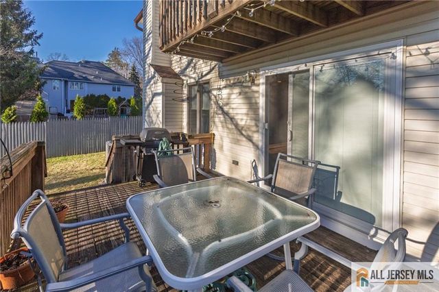 4 Parkview Terrace, Highland Park, NJ 08904