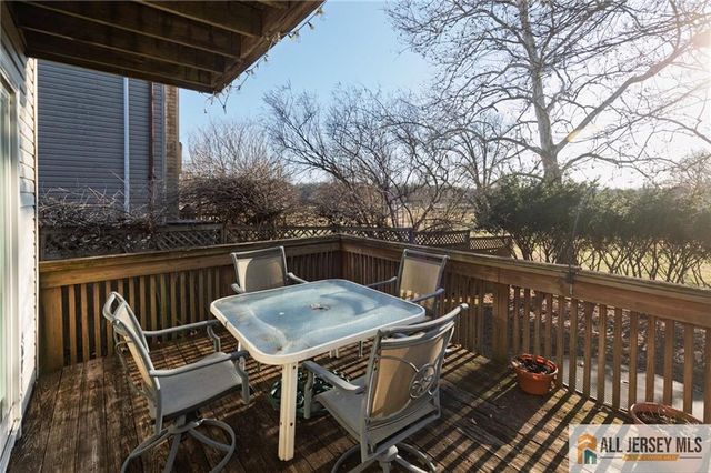 4 Parkview Terrace, Highland Park, NJ 08904