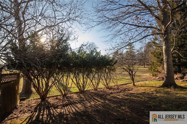 4 Parkview Terrace, Highland Park, NJ 08904