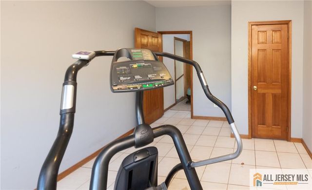 4 Parkview Terrace, Highland Park, NJ 08904