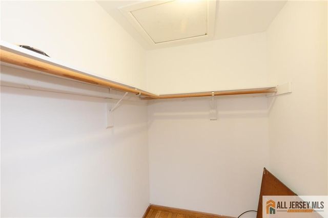 4 Parkview Terrace, Highland Park, NJ 08904