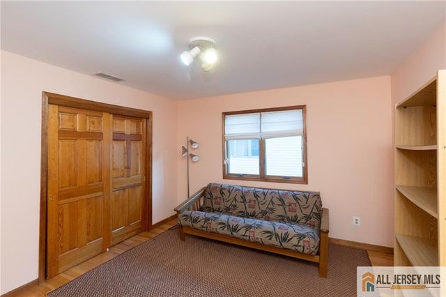 4 Parkview Terrace, Highland Park, NJ 08904