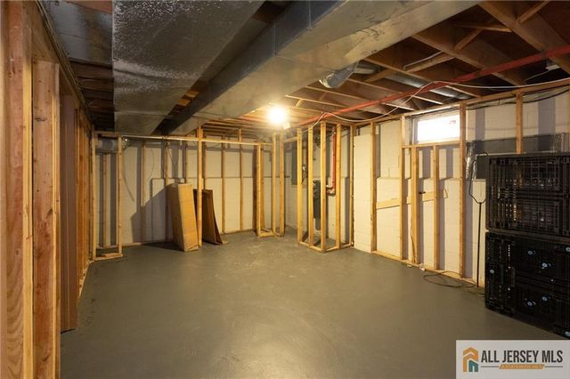 4 Parkview Terrace, Highland Park, NJ 08904