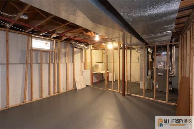 4 Parkview Terrace, Highland Park, NJ 08904