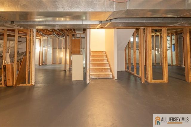 4 Parkview Terrace, Highland Park, NJ 08904