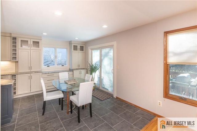 4 Parkview Terrace, Highland Park, NJ 08904