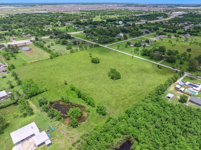 Lot 1B Avenue E, Santa Fe, TX 77510
