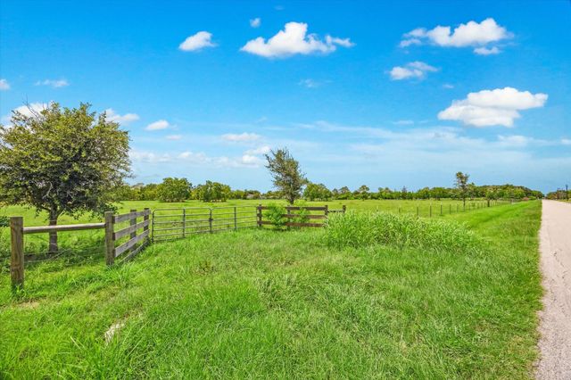 Lot 1B Avenue E, Santa Fe, TX 77510