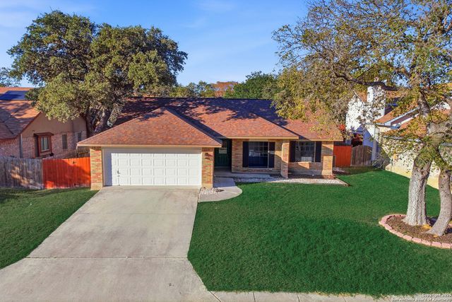 8911 Park Vista, San Antonio, TX 78250