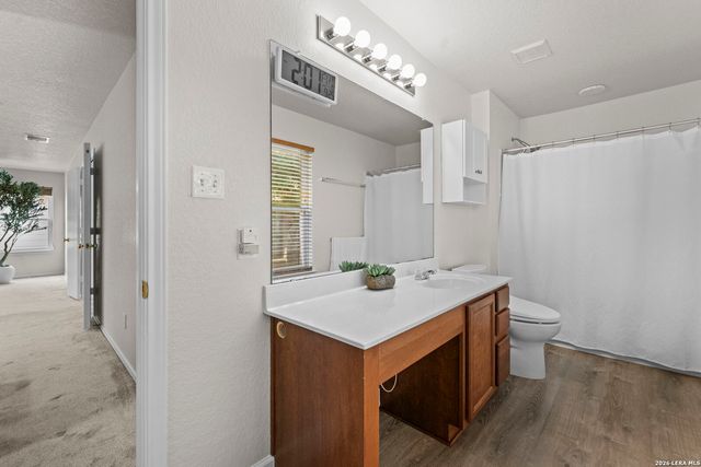 10606 MANOR CRK, San Antonio, TX 78245