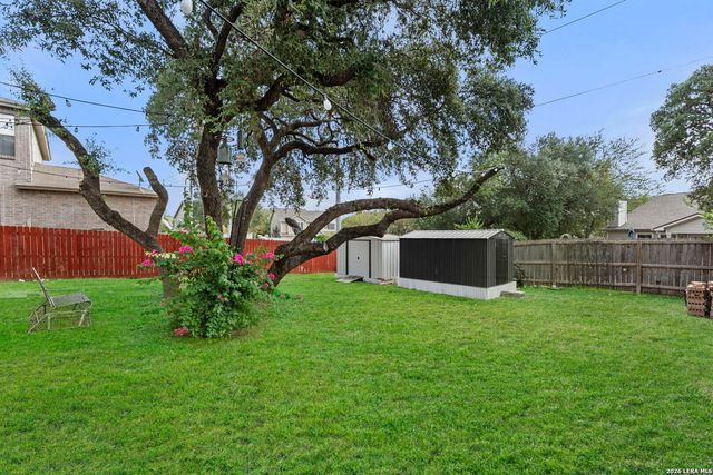 10606 MANOR CRK, San Antonio, TX 78245