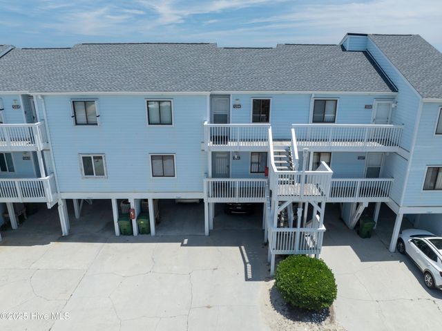 1205 Sand Dollar Court, Kure Beach, NC 28449