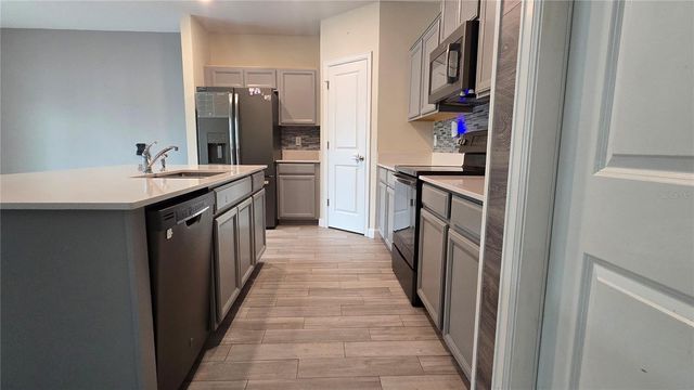 1411 WOODLARK DRIVE, Haines City, FL 33844