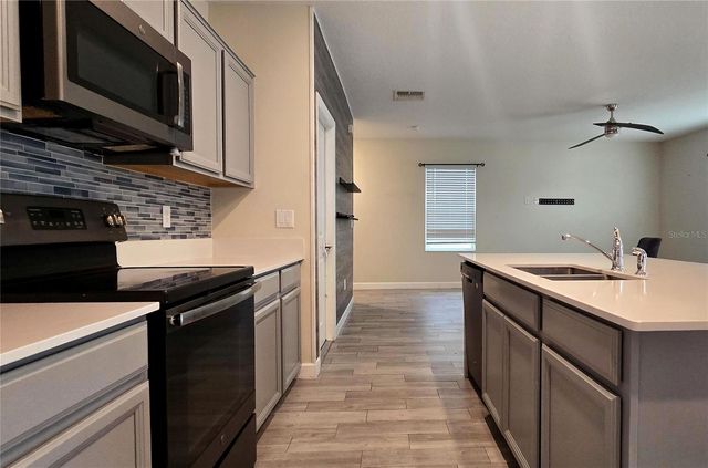 1411 WOODLARK DRIVE, Haines City, FL 33844