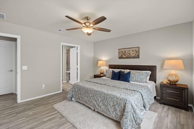 330 Ranch House Lane, Richmond, TX 77469